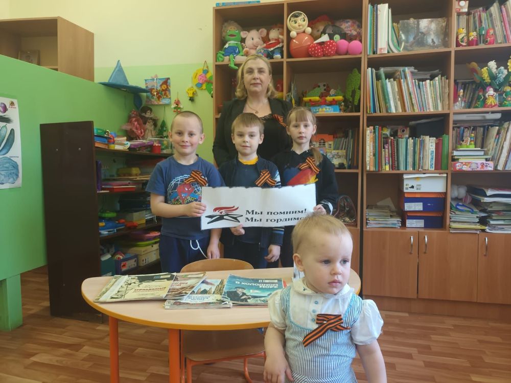 Сегодня библиотекарь посетила Охватский детский сад, дошкольную группу